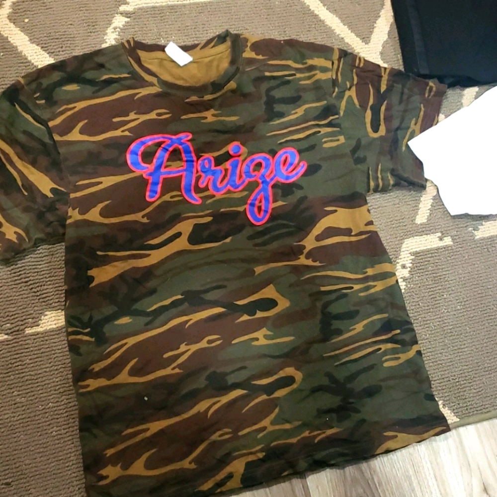 Tshirt